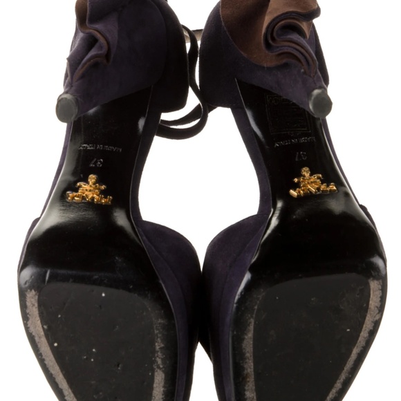 Prada Suede Ruffle Embellishment D'Orsay Pumps - Picture 5 of 6